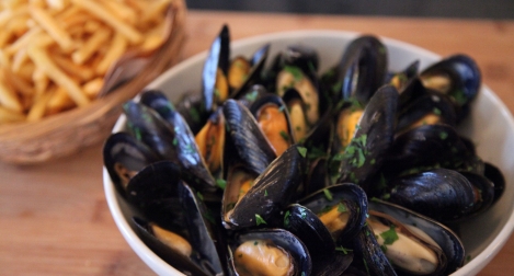 Mussels in Barbecue Sauce