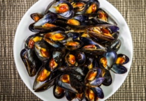 Quick BBQ Sauce Mussels