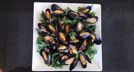 Mussels with Greens and Blue Cheese