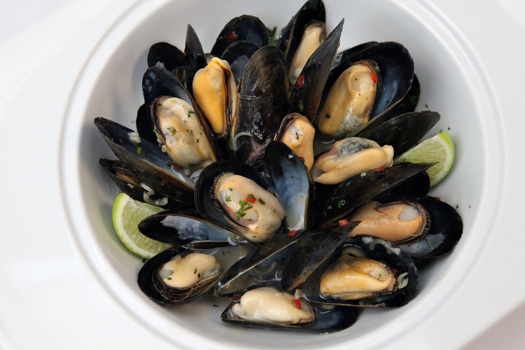 Mussels with Thai Green Curry PEI Mussels Mussel Recipes